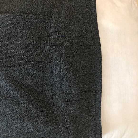 Express Skirt - Picture 4 of 5